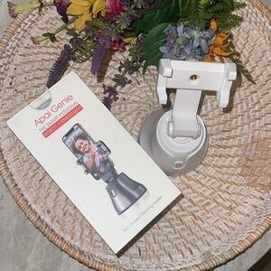 Apai Genie‎ 360° Object Facial Tracking Holder, Smart Personal Robot Cam…